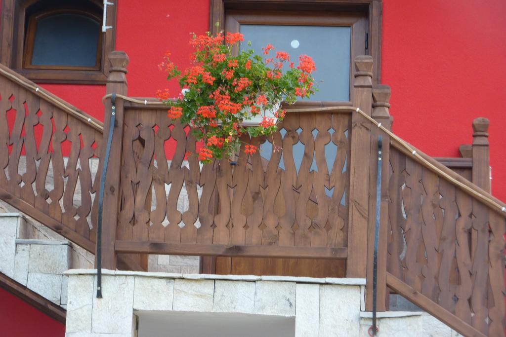 Guest House H Dzhogolanov Kopriwschtiza Exterior foto